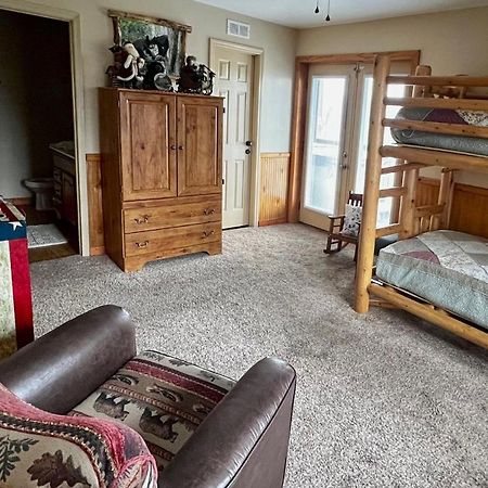 Вилла Smoky Mountain Retreat With Hot Tub, Arcade Games Пиджен-Фордж Экстерьер фото