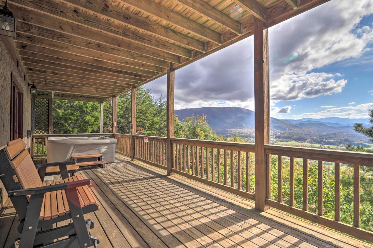 Вилла Smoky Mountain Retreat With Hot Tub, Arcade Games Пиджен-Фордж Экстерьер фото