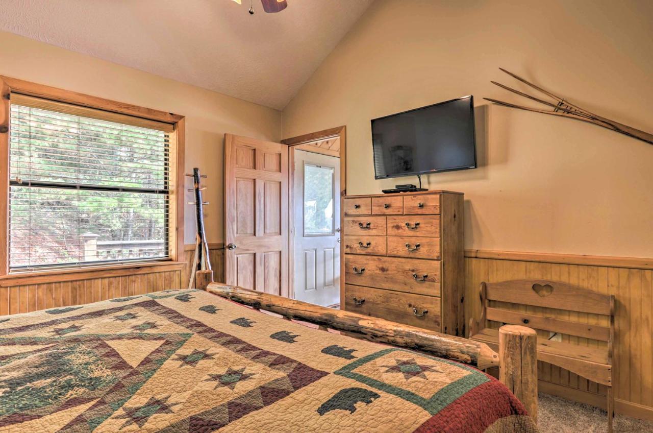 Вилла Smoky Mountain Retreat With Hot Tub, Arcade Games Пиджен-Фордж Экстерьер фото